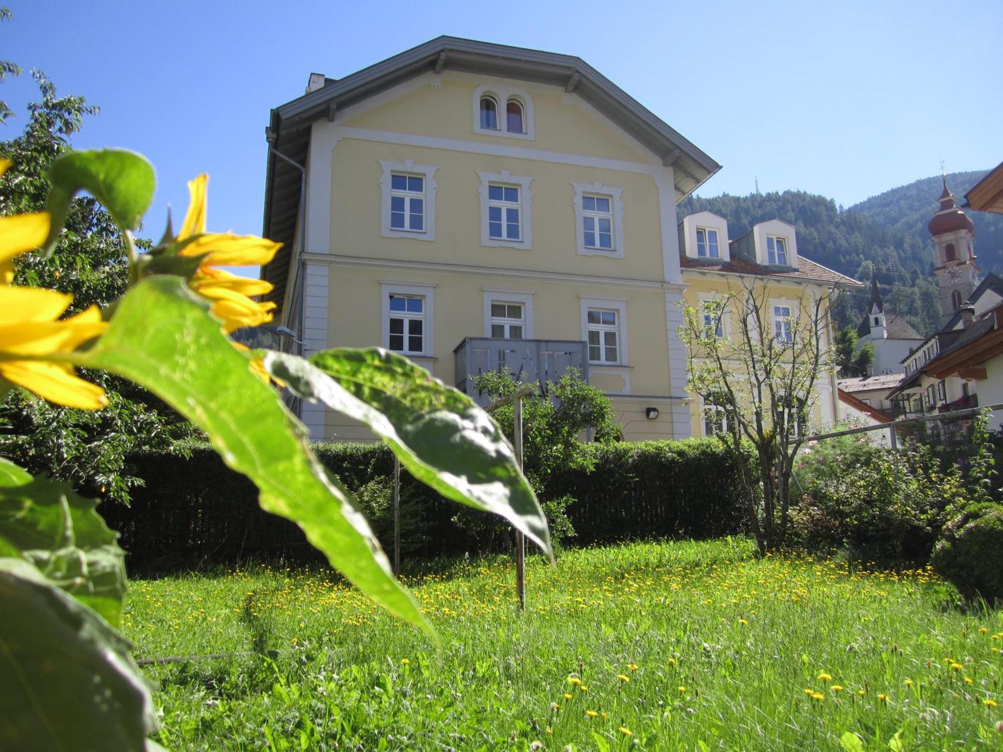 Residence Zum Theater Colle Isarco Εξωτερικό φωτογραφία